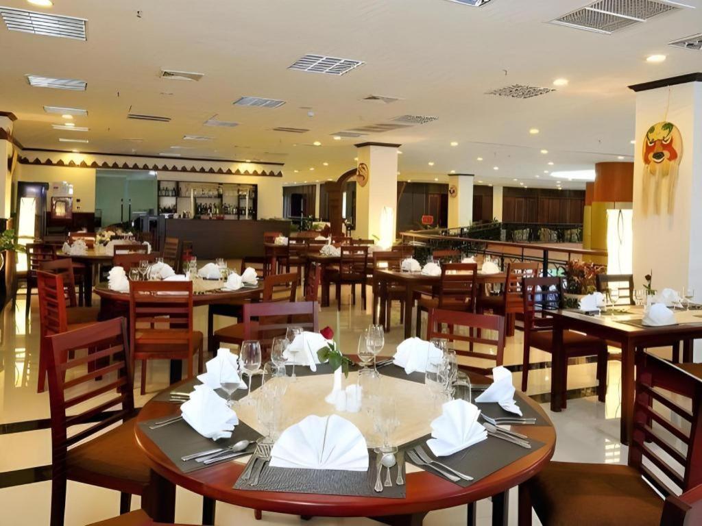 Vientiane Plaza Hotel Экстерьер фото