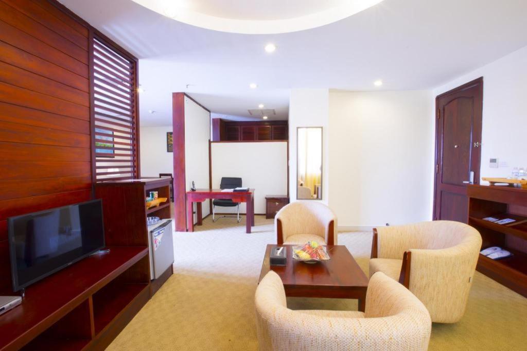 Vientiane Plaza Hotel Экстерьер фото
