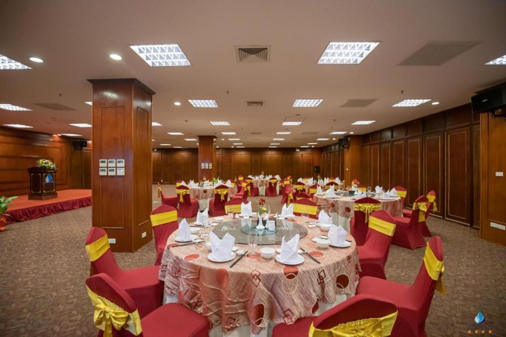 Vientiane Plaza Hotel Экстерьер фото