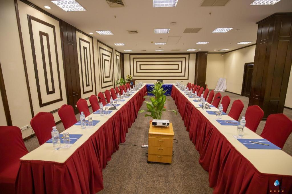 Vientiane Plaza Hotel Экстерьер фото